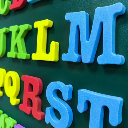 Lettres magnétiques ABC